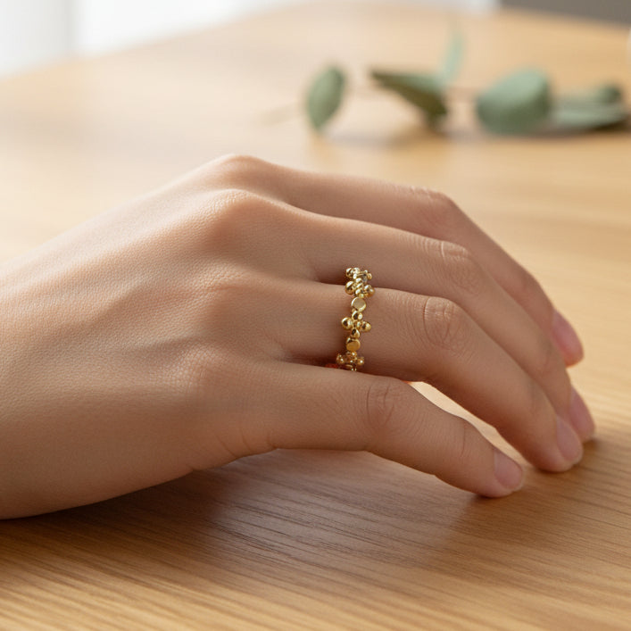 Plus Ring