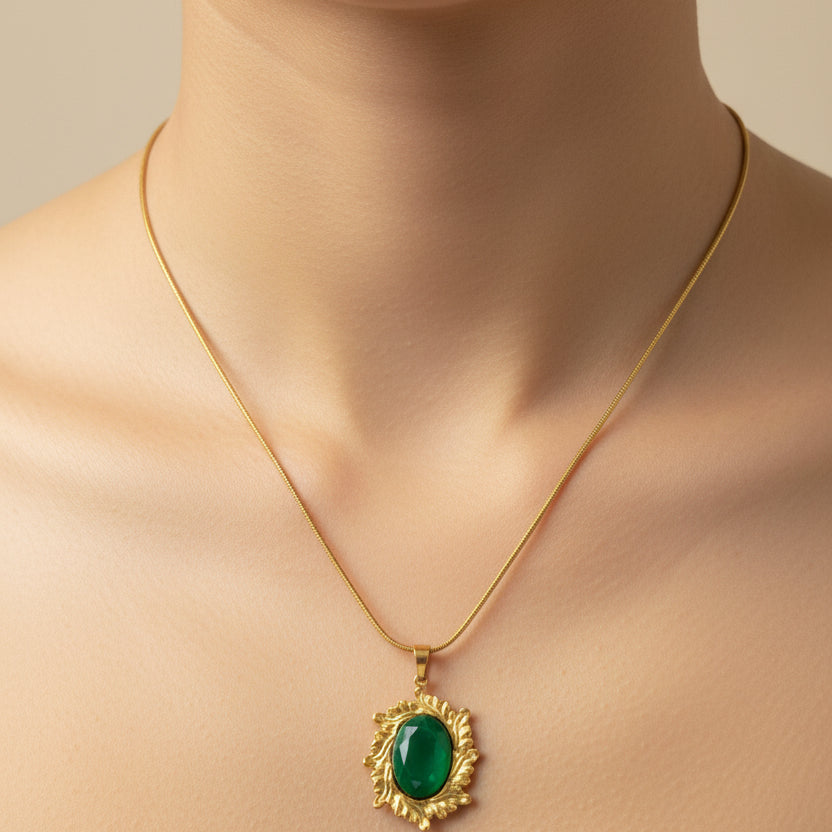 Oval Green Stone Necklace