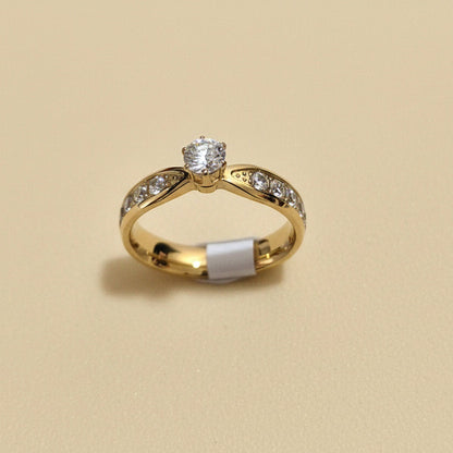 Solitaire line Ring