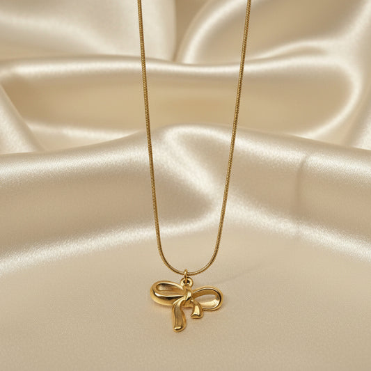Bow Necklace