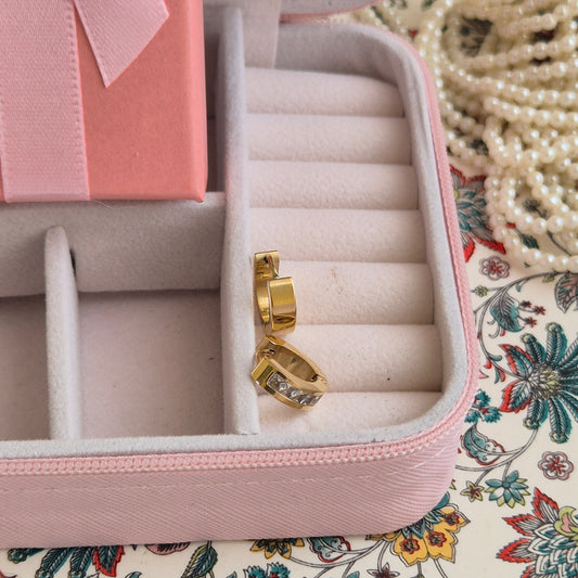 Jaya Hoops Earring