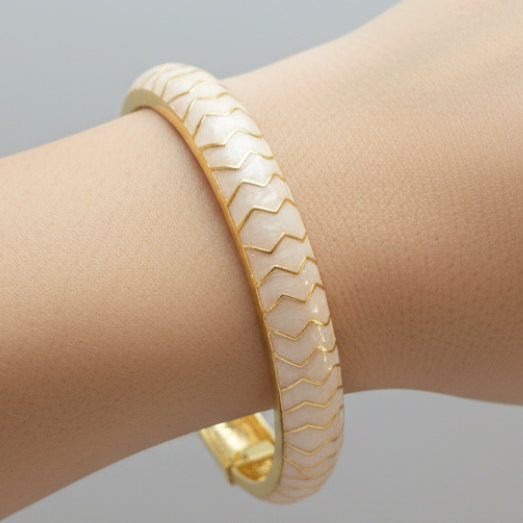 Enamel Beige Petal Design Openable Bangle Bracelet