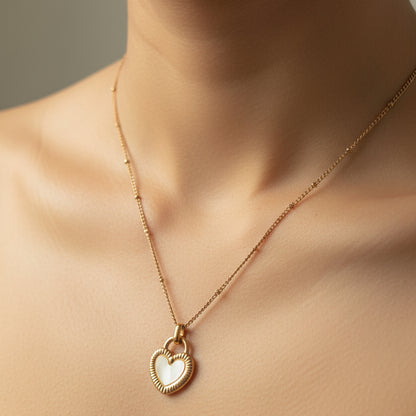 Heart Black White Necklace
