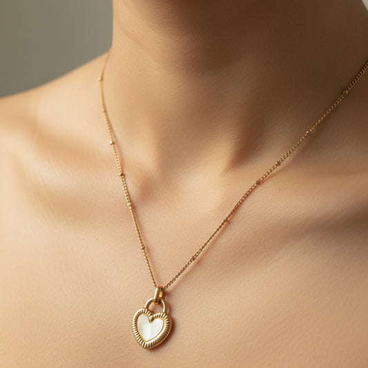 Heart Black White Necklace