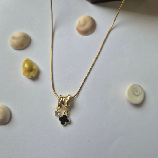 Clover Diamond Necklace