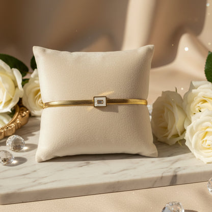 Pearl with stone Loose Gold Bracelet