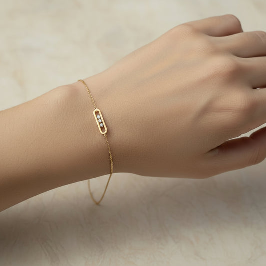 Movable Diamonds Loose Gold Bracelet