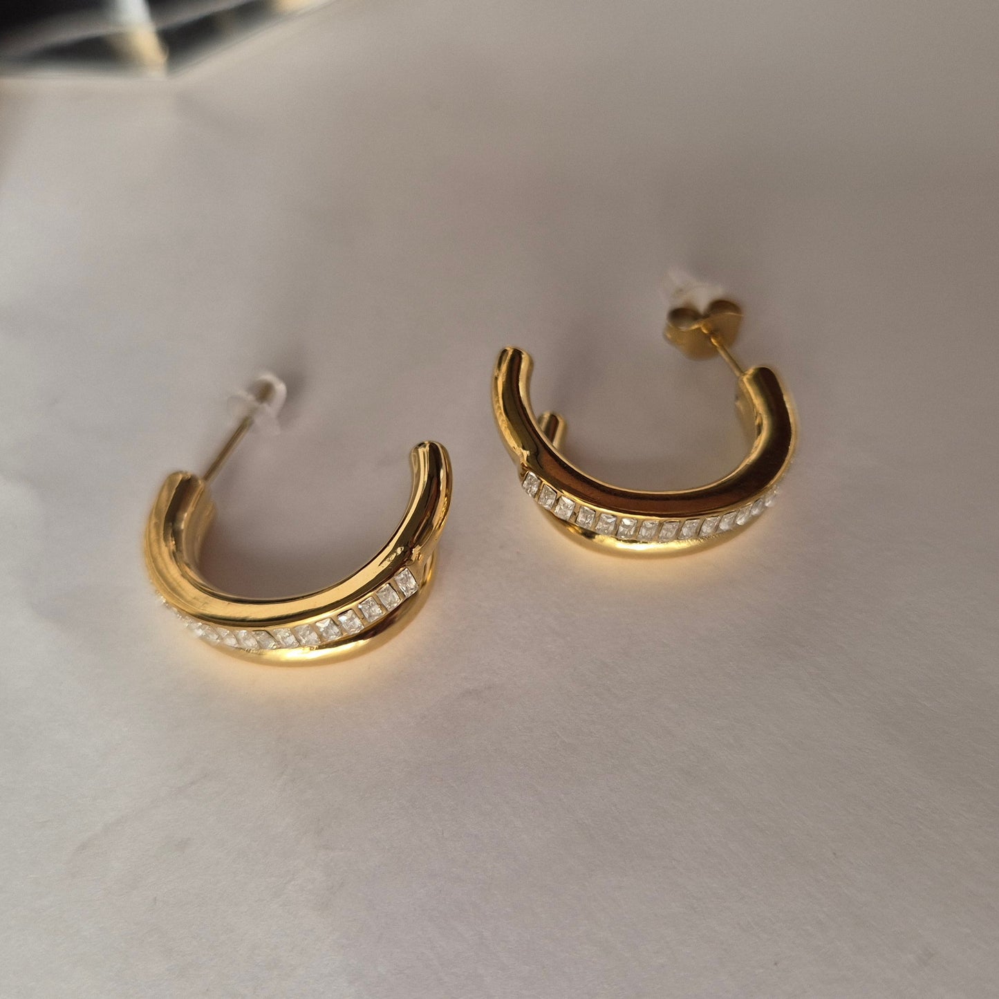 Double Hoops