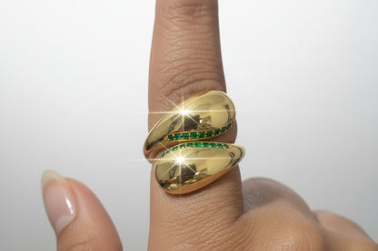 Green Kaju Gold Ring