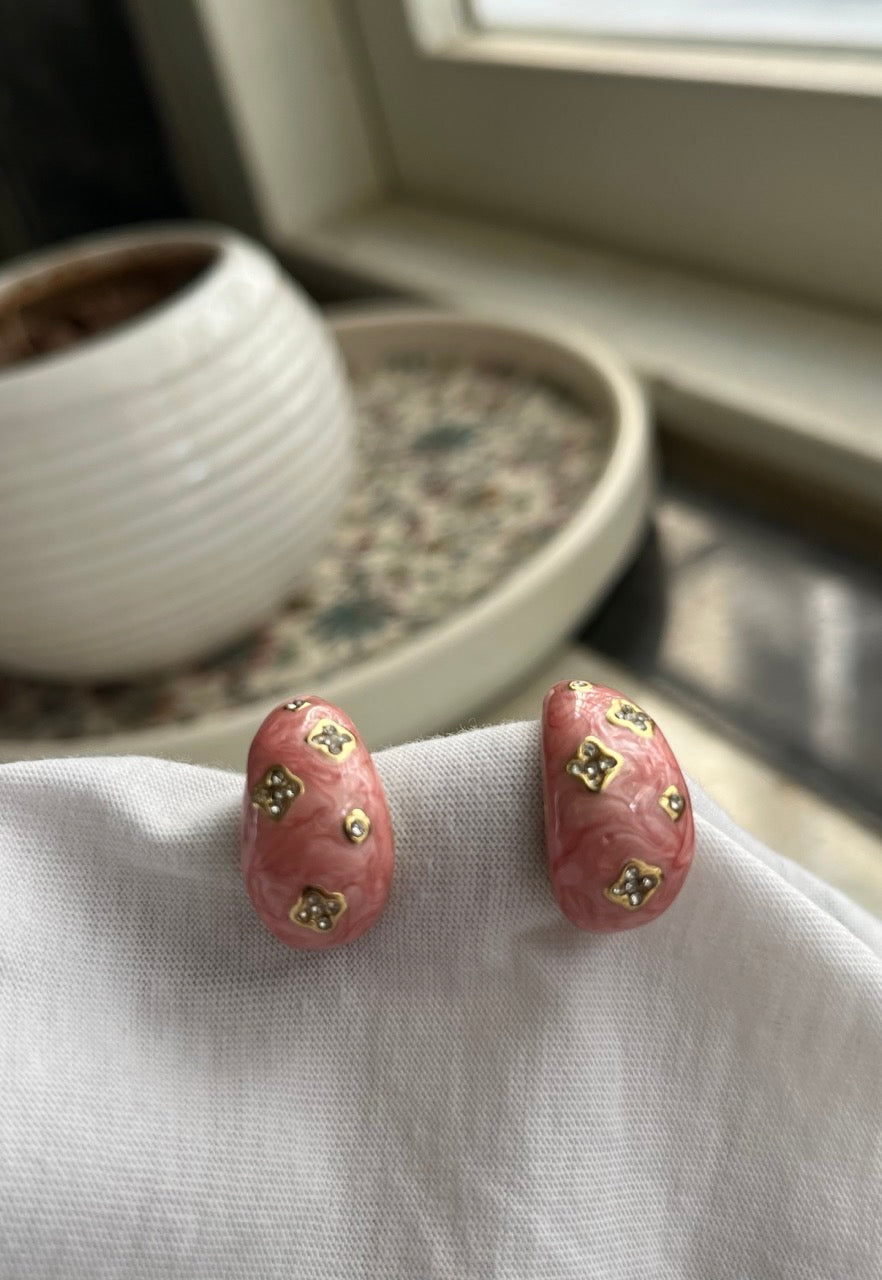 Peach Cuff Earring