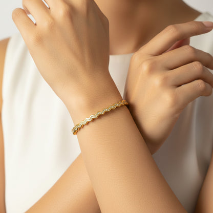 Zig Zag Diamond Studded Openable Bracelet