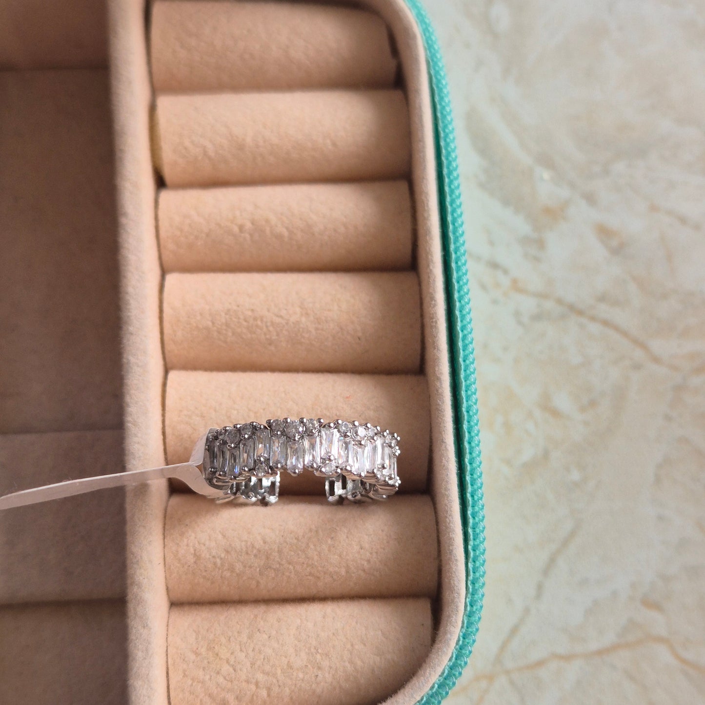 Brakets Diamond Adjustable Ring